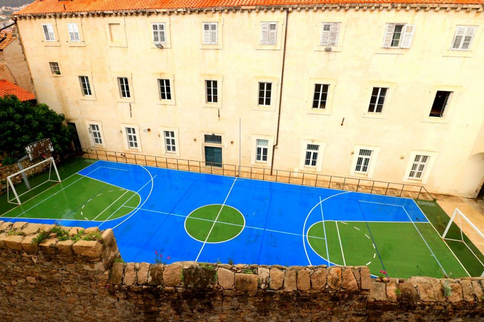 福岡市が生み出す土地価値と未来志向の不動産市場動向分析